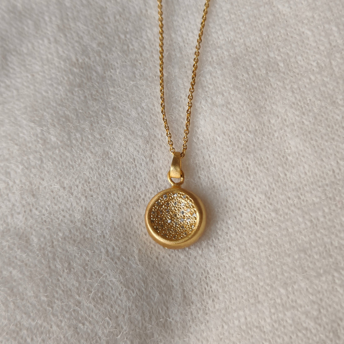Selene Blanche Necklace